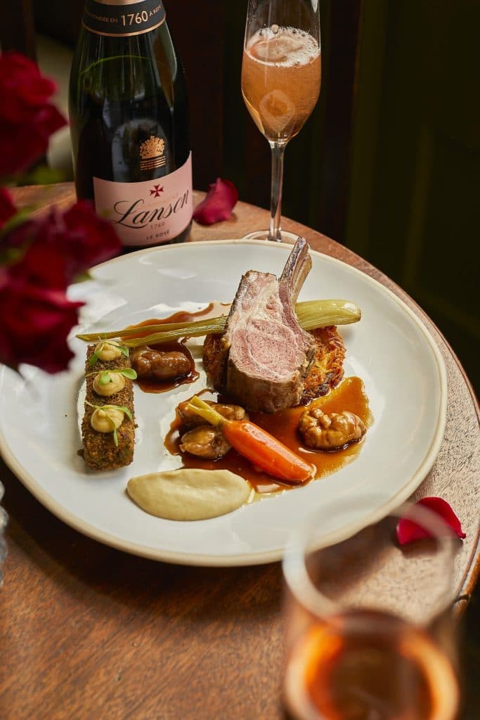 Cover Image for Valentine’s Specials at The Oaks