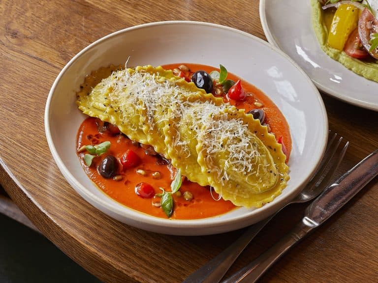 Cover Image for Our new summer menu at The Oaks is here