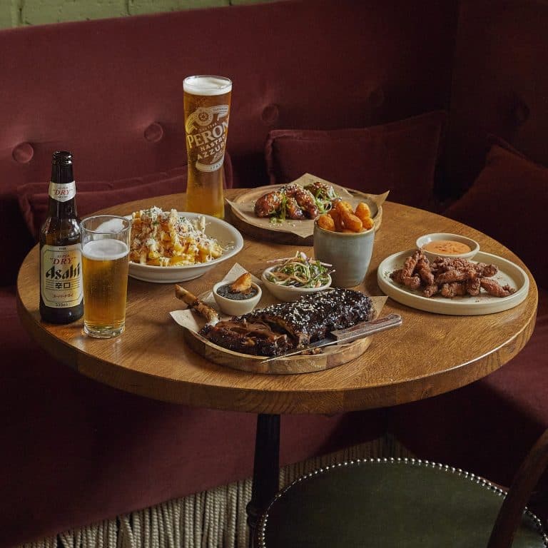 Cover Image for Matchday Specials Have Landed at The Oaks